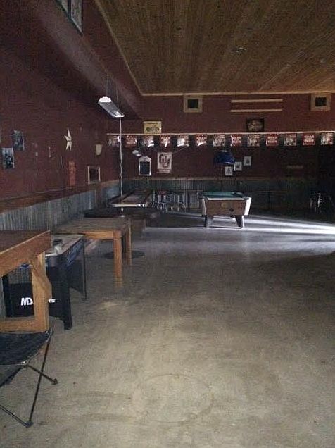 2nd image of 832 11th St NE
