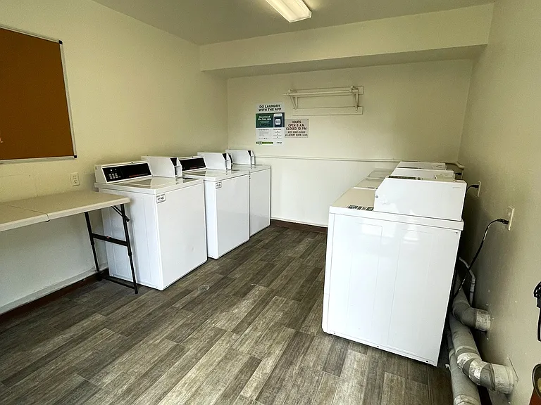 Woodstone Village Apartments — Photo 8