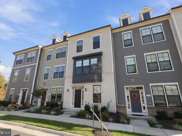 321 Willis St, Fredericksburg, VA 22401