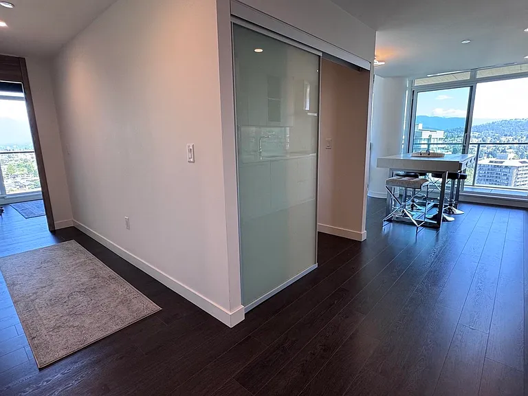 4880 Lougheed Hwy #2804 — Photo 10