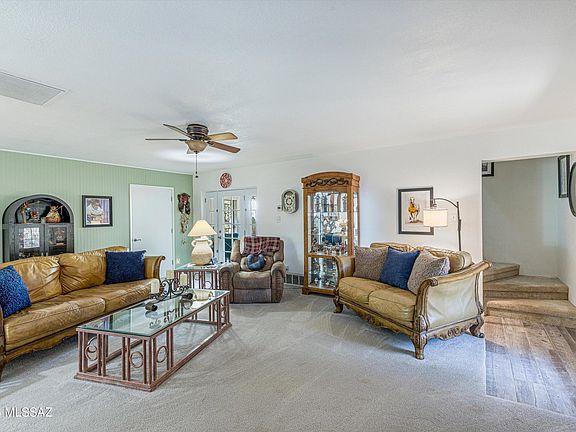 3rd image of 285 N Timberline Dr