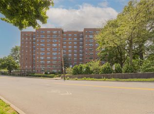 900 Palmer Rd APT 6D, Bronxville, NY 10708