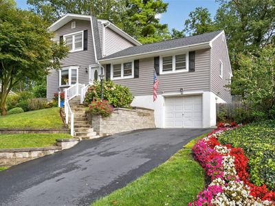 32 Cliftwood Drive, Huntington, NY, 11743