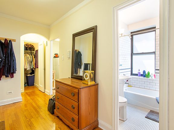 4th image of 95 Lexington Ave APT 6G