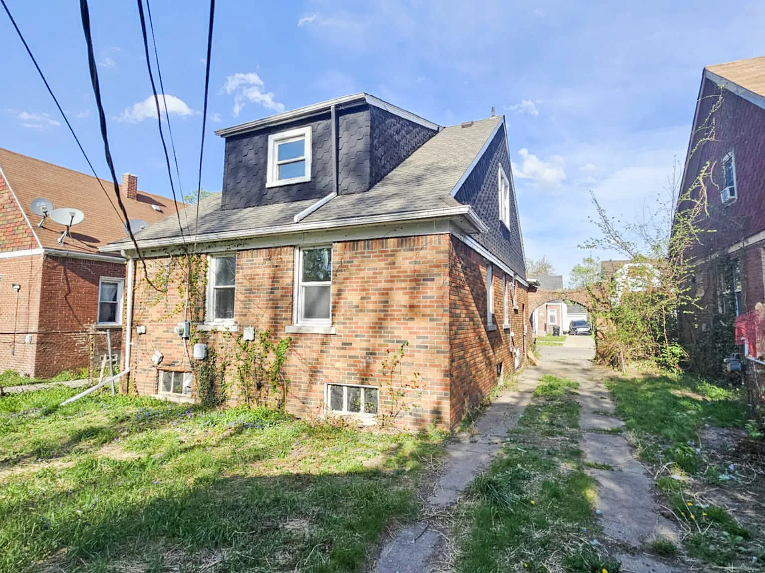4 bed, 1476 sqft, $1,500 — Photo 3