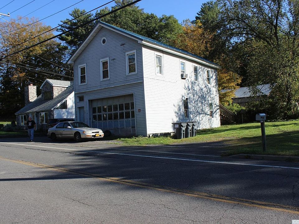 1st image of 497 Mountain Ave