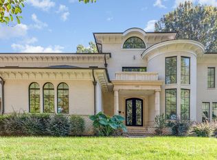 1665 Sterling Rd, Charlotte, NC 28209