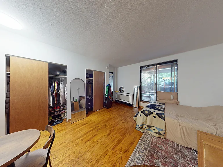 513 2nd Ave #2A — Photo 4