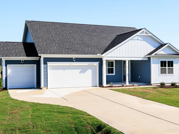 371 Clarabella Dr, Fuquay Varina, NC 27526