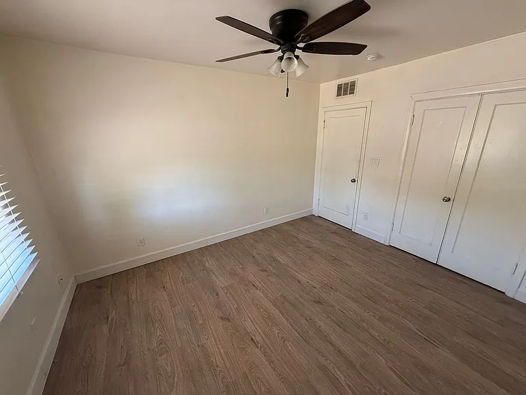 350 E Virginia Rd #350 — Photo 23
