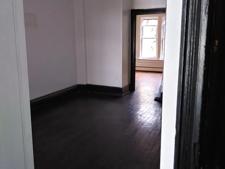 849 E Orange St #2 — Photo 4