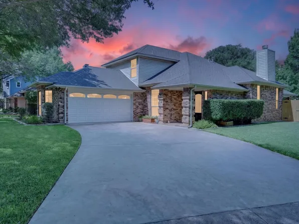 5406 Sapphire Ct, Arlington, TX 76017