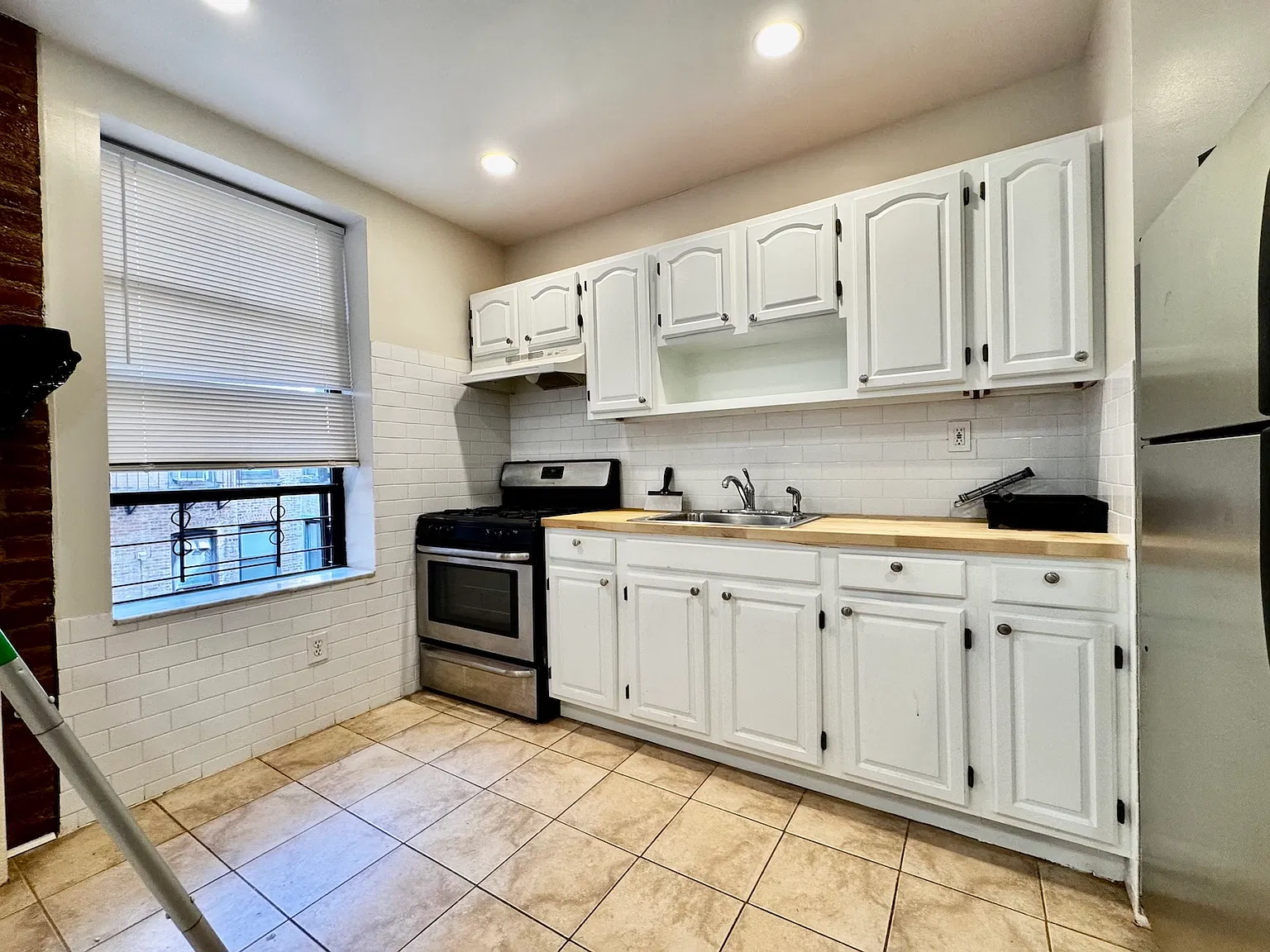 360 Bayridge Parkway — Photo 1