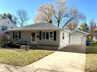 306 S 10th Ave, Wausau, WI 54401