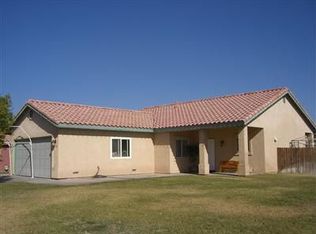 2112 Enramada Dr, Calexico, CA 92231