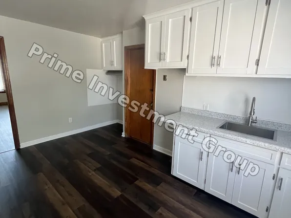 4545 N Teutonia Ave APT 2, Milwaukee, WI 53209