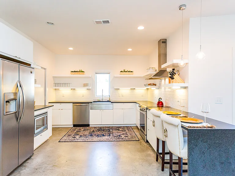 1715B 6th Ave N #B — Photo 10