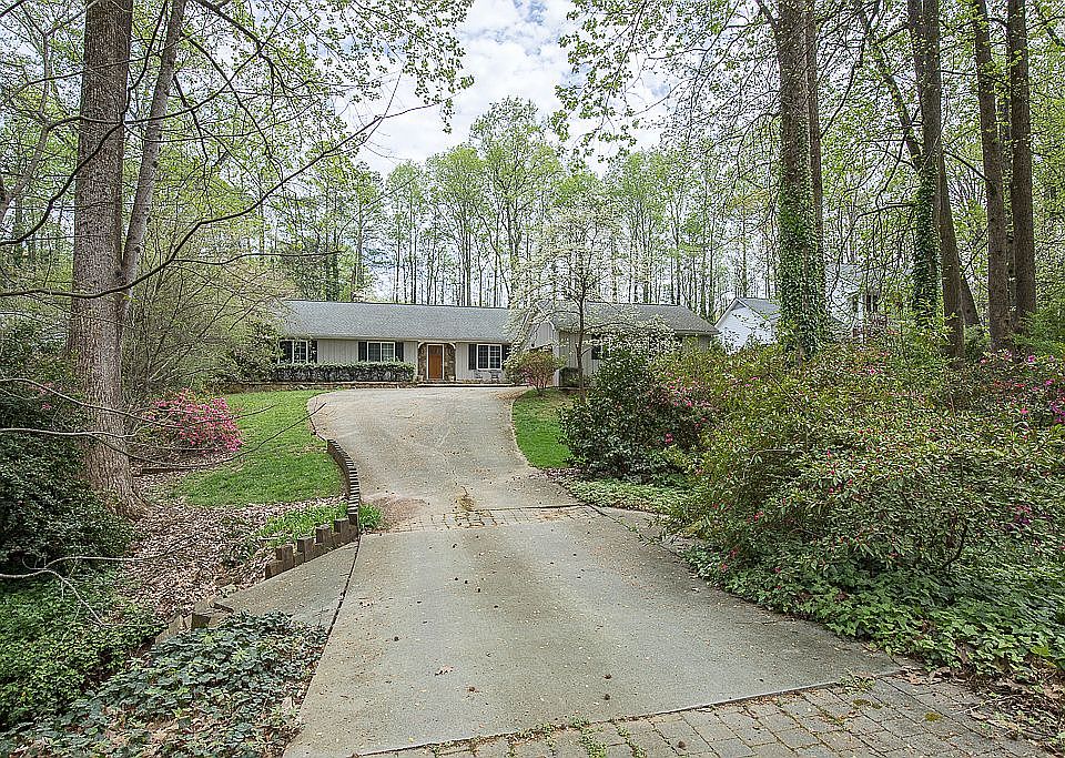 1st image of 11225 Hembree Springs Dr