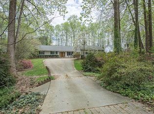 11225 Hembree Springs Dr, Roswell, GA 30076