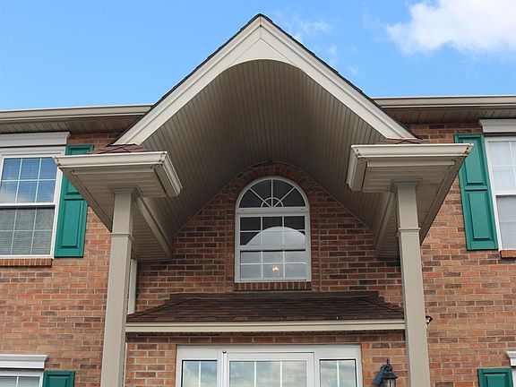 2nd image of 8753 Carrousel Park Cir Unit 98