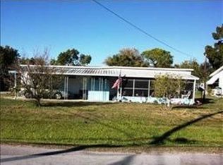 5111 Gulf Dr, New Port Richey, FL 34652