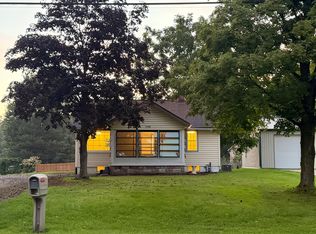 7148 Cleveland Rd, Wooster, OH 44691