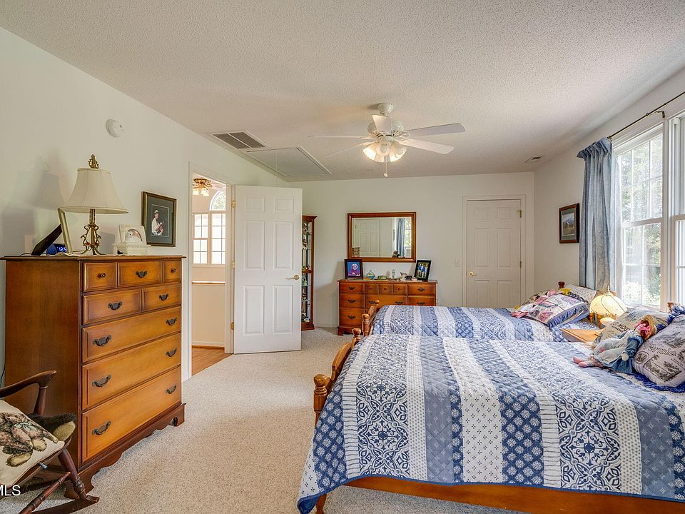 34th image of 490 Cockatiel Rd