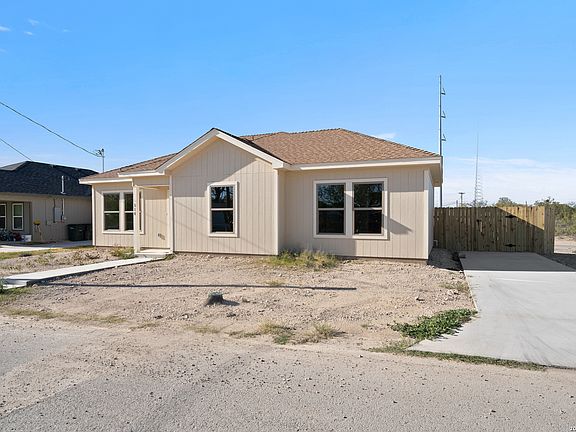 2nd image of 514 Linda Vista