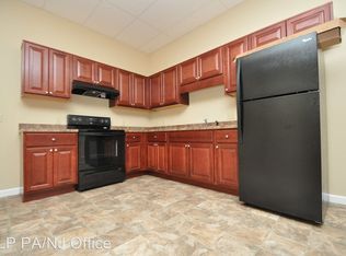 17 E Belvidere St APT 206, Nazareth, PA 18064