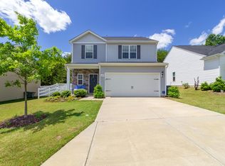 2517 Meadow Crossing Dr, Dallas, NC 28034