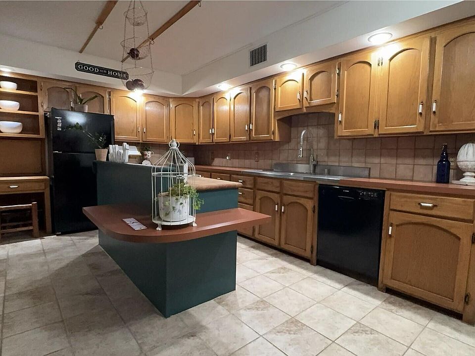 2nd image of 1230 W MCMAHON Road