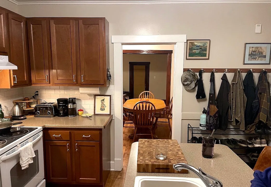 2 bed, 1000 sqft, $1,200 — Photo 4
