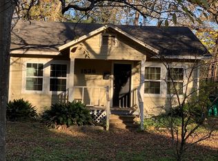1526 N Thompson St, Conroe, TX 77301