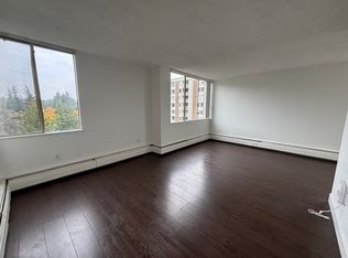 2008 Fullerton Ave #1308, North Vancouver, BC V7P 3G7