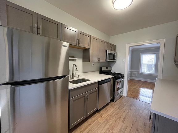 5th image of 5324 N Kimball Ave APT 1E
