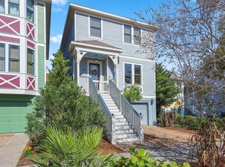 1724 Avenue L, Galveston, TX 77550