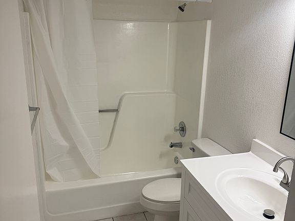 4th image of 5553 19th St #1