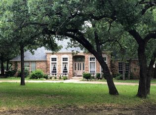 100 Falcon Ct, Argyle, TX 76226