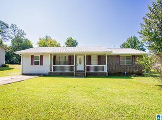 216 Brenda Rd, Anniston, AL 36206