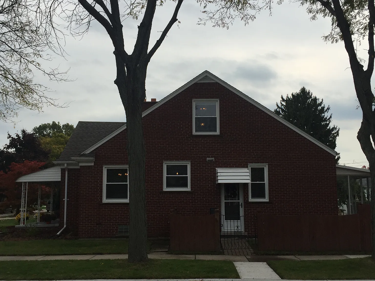 2206 21st St photo 1