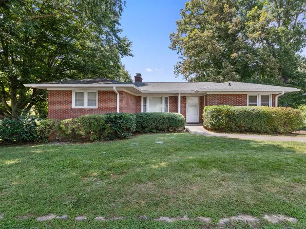 559 Bailey St., 559 Bailey St #A, Mars Hill, NC 28754