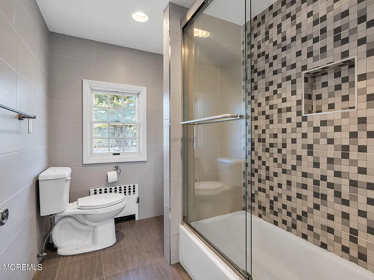 3 Royal Pl — Photo 20