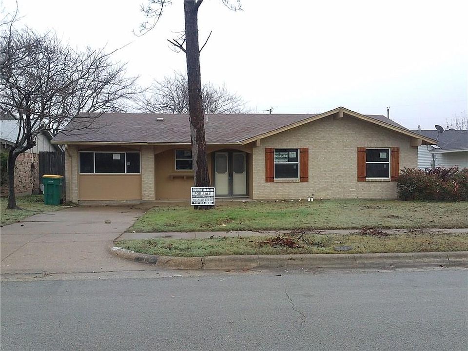 1st image of 712 Briggs Dr