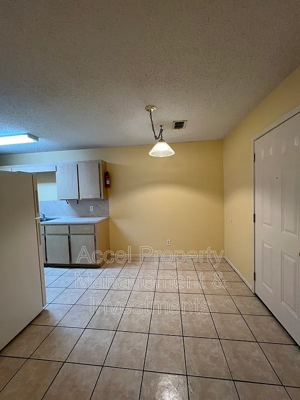 2 bed, 2.0 bath, $750 — Photo 3