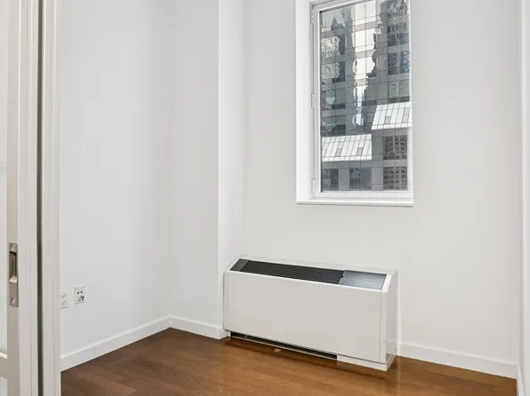 1600 Broadway image 6 of 14