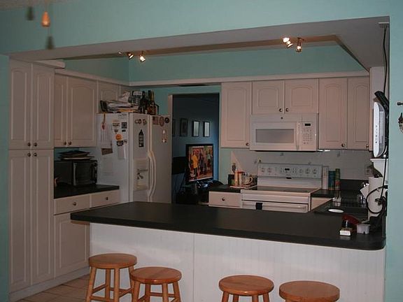 4th image of 10507 Willowbrae Dr