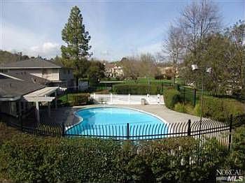 2nd image of 22 Lassen Ln