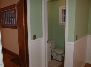 1040 Lyon St NE, Grand Rapids, MI 49503