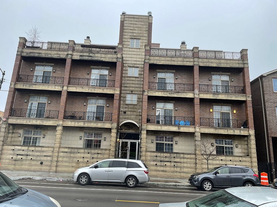1st image of 2635 W Lawrence Ave #2B