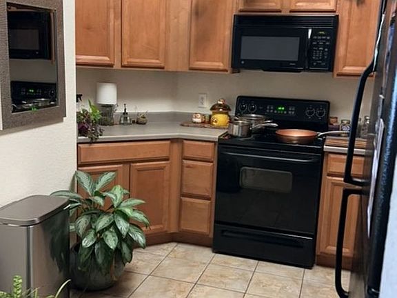 4th image of 2133 Krisron Rd Unit C-301